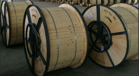 Gyxtw Волоконно-оптический кабель воздушный бронированный волоконно-оптический кабель с посланником GYXTW