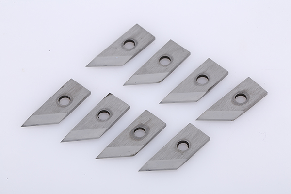 Нож лезвия резца ТЛ-052 соответствующий на ДКС 1500 машины распространителя 2500 3500