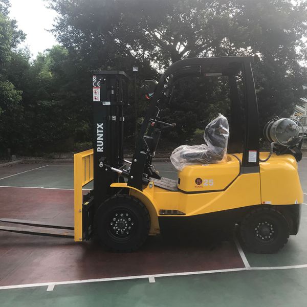 Optional Engine 3 Tons 5 Tons Electric Forklift with Side Shifter in Japan