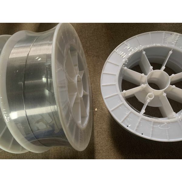 ZnAl 85/15 protection contre la corrosion atmosphérique de jet de TAFA 02A de