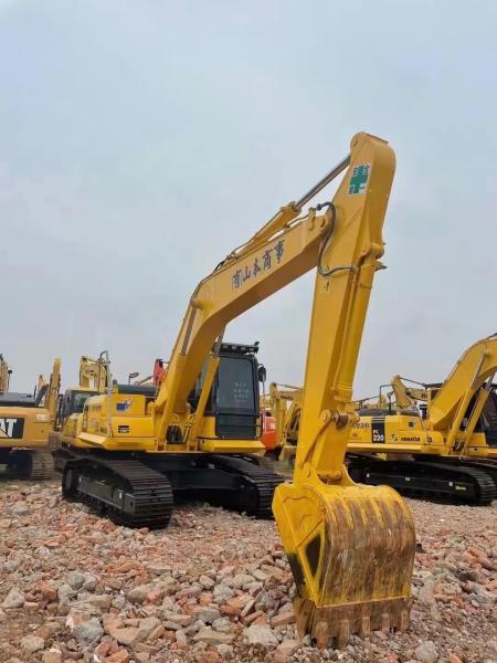 Komatsu PC200-8 PC200-7 Excavator with Cummins Engine 110KW Used Crawler Excavator