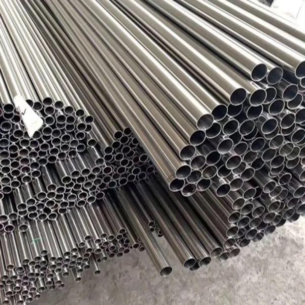 TP 304L Stainless Steel Pipe Hot Rolled  1000-12000mm Bright Annealed Tube