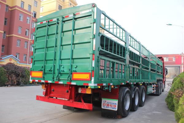 60000 kg Max Payload 3 Axles Cattle Fence Type Semi Trailer for Livestock Transportation