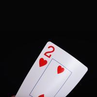 Couche étanche pour les cartes à jouer