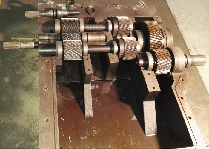 Промышленное обслуживание коробки передач, обслуживание коробки передач штрангпресса ЗСК58 Коперион