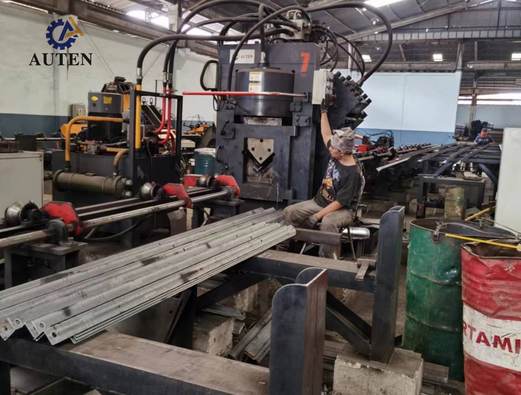 Servo Driven High Speed CNC Punching Marking Shearing Line For Angles