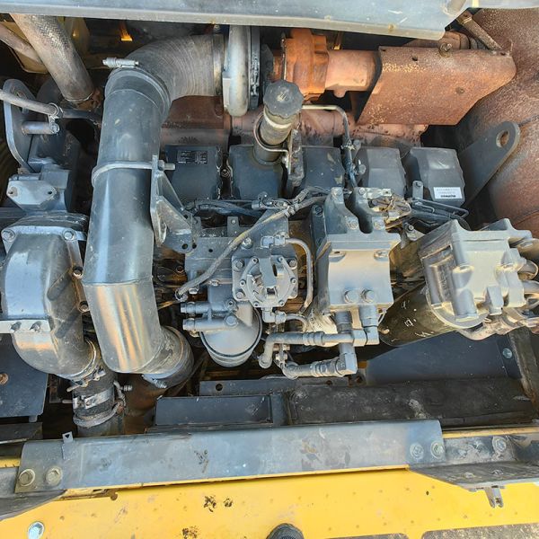 Komatsu PC450-8 Used Large Excavators 45 Tonnage 2.1m3 Capacity Bucket