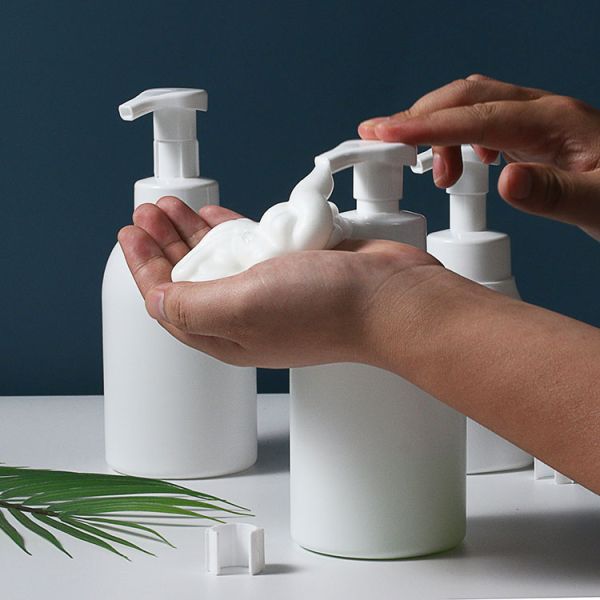 200ml 8oz Plastic Cosmetic Bottles Glass Jars 20/410 20mm Bamboo Closure