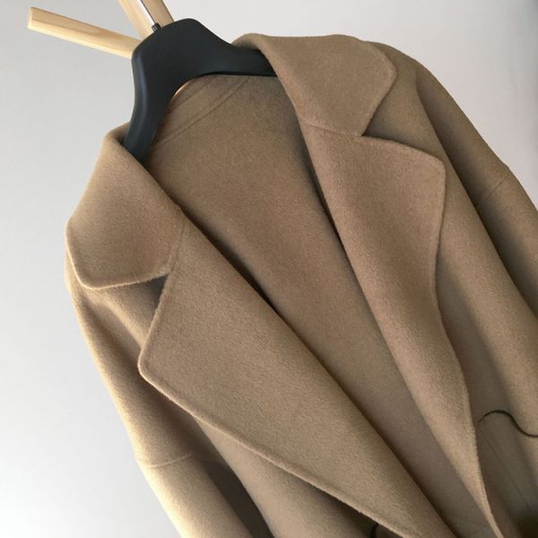 Средняя длина тонкое шерстяное пальто для женщин Конец кашемирного пальто Стандартная толщина поддержка