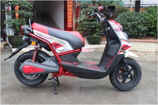 72V Fat Tires Electric Ride On Scooter 1500W Big Battery Electric Scooter Bikes