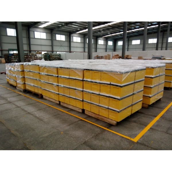 Tipo de ciclo profundo ligero del gel de la batería VRLA de 12V 180Ah con el terminal M8