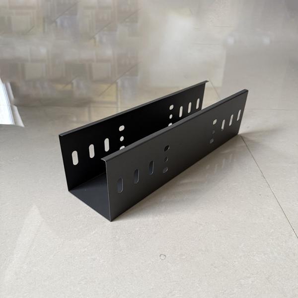 Vertically Bent Fireproof Cable Tray And Hot Dip Galvanized Cable Trunking Sprayed With Aluminum Alloy Plate