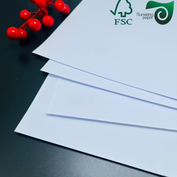 40 gm 50 gm OBA Libre sans revêtement sans bois feuilles de papier d'affichage sans revêtement légères FSC SGS