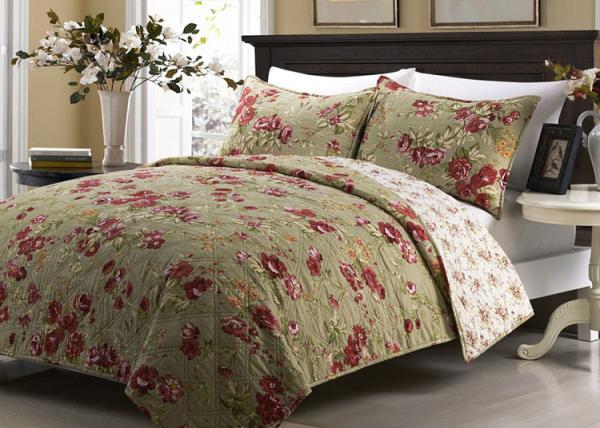 Printed Machine Quilting Bedspreads And Coverlets 3pcs Color / Pattern Customized
