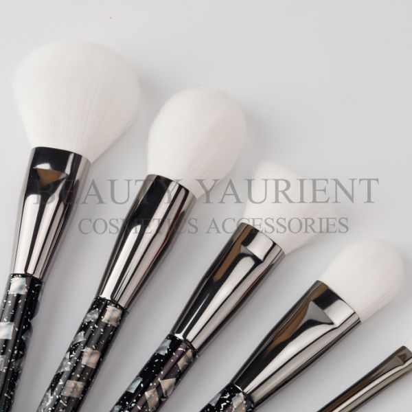 SA8000 17.8cm Private Label Makeup Brushes Tools With Heat Transfer Plastic Handle