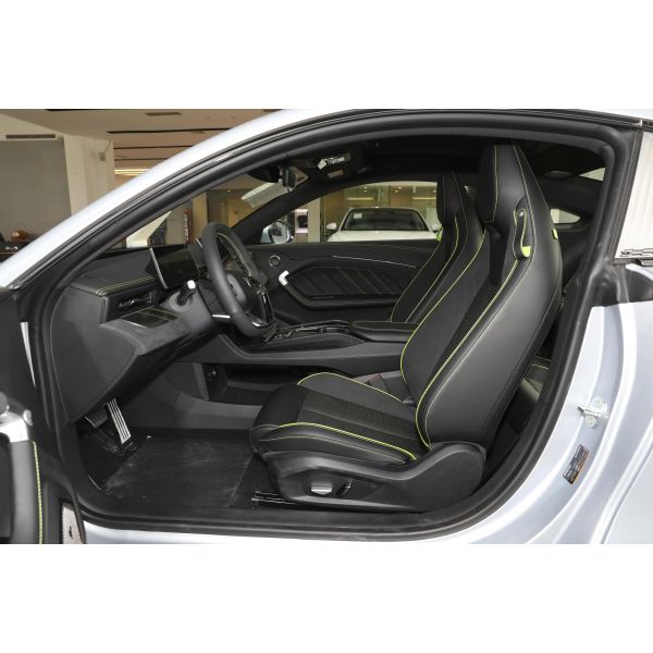 NETA GT Energy Vehicle 2024 Best High Speed Sports Car with Charging Time of 0.5 Hour