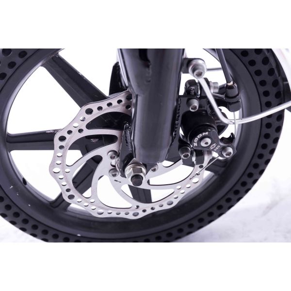 Small Electric Bike Cycle 14 Inch 35km/H Speed 70KM Range Wear Resistant