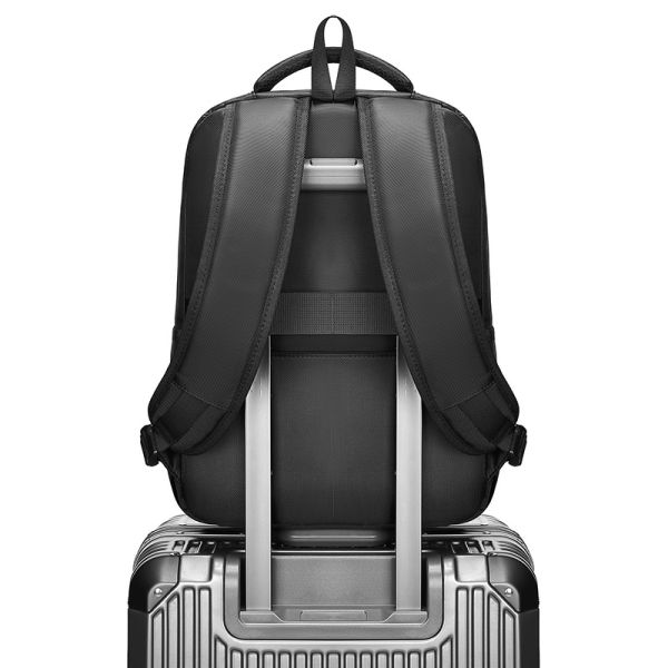 Nouvelle usine à vendre à chaud Guangzhou sac à dos sac à dos affaires sac à dos usb hommes voyage sac à dos portable étanche