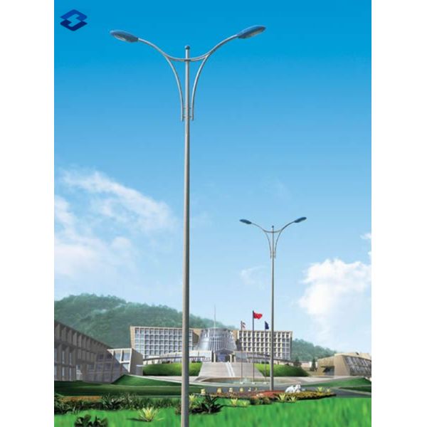ASTM A36 double arm street light pole , Hot dip galvanized commercial outdoor light poles