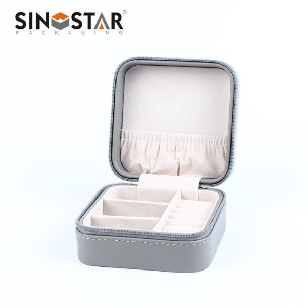 Leather Jewelry Box with OEM Order and Different Colors Available for Customers Needs
