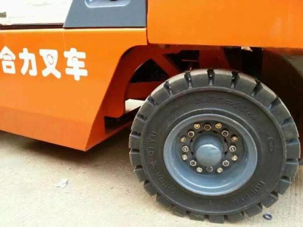 Forklift Turck Solid Tire 8.15x15 28x9-15 tire tread mold7.00-15 rubber ti6.00-9 High-quality rubber solid Forklift Tyre