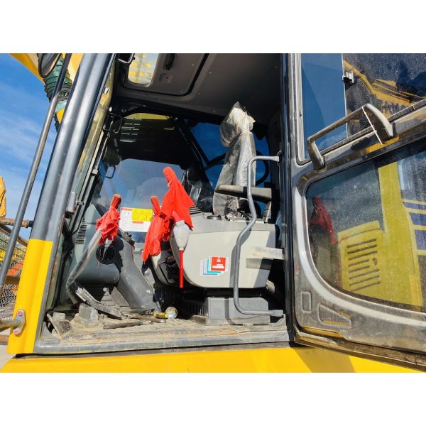 20 Ton 100% Second Hand Komatsu PC200-8 Crawler Excavator Used Digger Original Japan Komatsu SAA6D107E-1