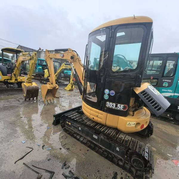 High Performance Used  303.5E Mini Hydraulic Excavator 3.5 Ton Demolition Narrow Space Work Excavator For Farm