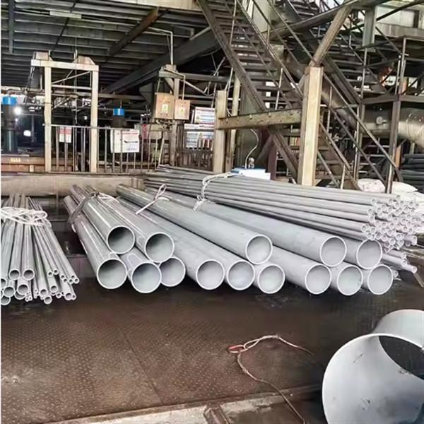 ASTM A409 321 Stainless Steel Pipe 1.5 Inch Heat Scaling For Aerospace Exhaust Ducts