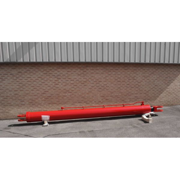 24 Inch Excavator Hydraulic Cylinder Heavy Duty Piston Rod Quenching Heat Treatment