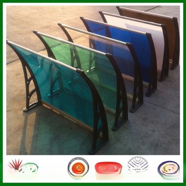 Canopy de janela de folha de policarbonato de 3 mm para design e funcionalidade modernos