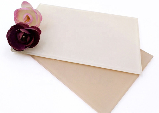 Safety Decorative Painted Glass , 6mm Back Painted Glass Designs For Wardrobe