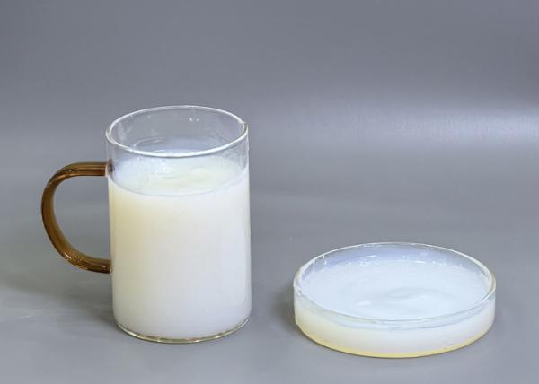 Bonne durabilité de l'émulsion styrène-acrylique et faible odeur