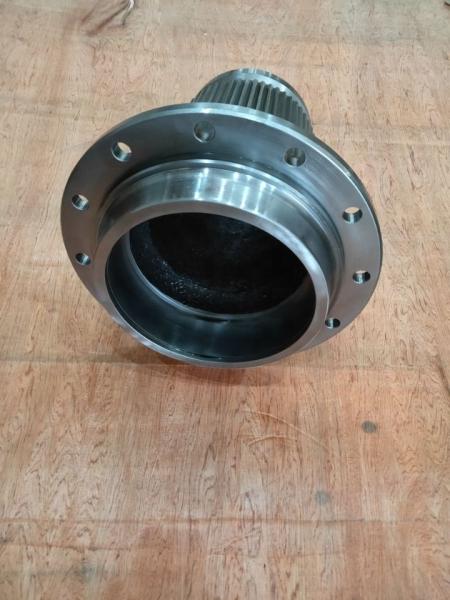 144-27-11310 Moyeu pour Bulldozer D60E/F-8