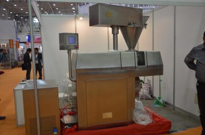 O PLC ajustável controla o equipamento seco da granulação para grânulo dos gêneros alimentícios