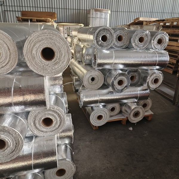 Fire Blanket Aluminum Foil Fiberglass Cloth 1m 1.2m 1.5m For Blind Use