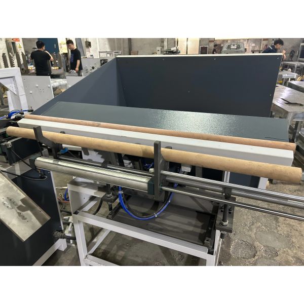 SR-1300C Servo Motor Controlled Paper Core Cutting Machine For Label Die Cutting