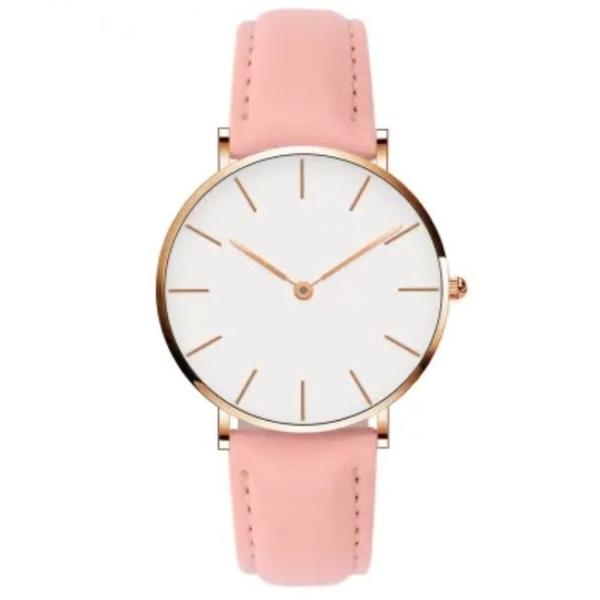 Stylish Black Leather Wrist Watch ODM Leather Men'S Wrist Watch ISO Certificate