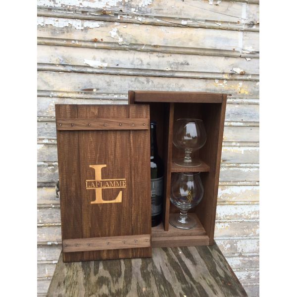 Customized Logo Wooden Gift Box for Personalized Wine or Whiskey Bottle and Glassware
