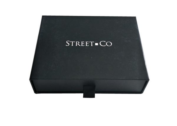 Clothes Shirt Packaging Custom Slide Boxes Spot UV Material Surface Personalised