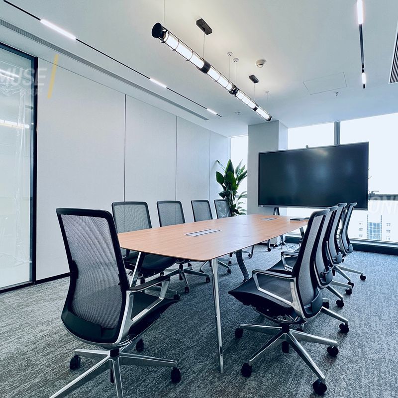 3.6m 4.2m Minimalist Conference Table With Aluminum Legs Supports OEM ODM