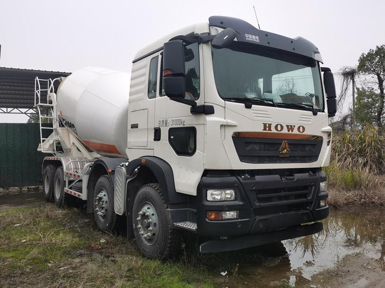 Используемое хорошее состояние Китай сделало тележки конкретного смесителя 700 серий для продажи