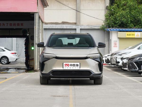 Hot selling Medium SUV electric car TOYOTA bZ4X with reversing camera high speed 160km/h FWD vehicle 18 inches tires in stock