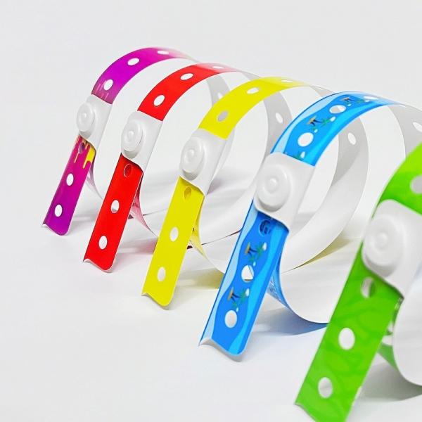Waterproof Custom Printed Holographic PVC Vinyl Glitter Wristband for Events Festivals Sports Fashion Promotion