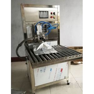 YGT Semi-Automático 1-25L Relleno BIB no aséptico para jugos de frutas / leche / aceite con PLC SUS304/316 hecho en China