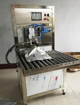YGT Semi-Automatic 1-25L Non-Aseptic BIB Filler For Fruit Jiuce/Milk/Oil With PLC SUS304/316 Made In China
