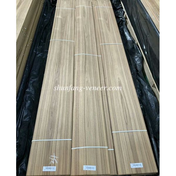 Burma Teak Decorative Natural Veneers Crown Teak Veneer Myanmar Teak Natural Wood Veneer Teak Fancy Veneer