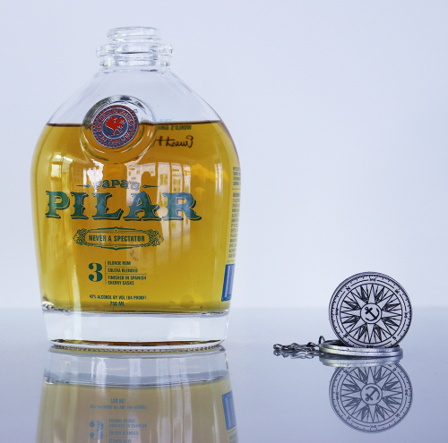 750ml Pilar Glass Fancy Rum Bottle Flint With Sliver Chain superbe