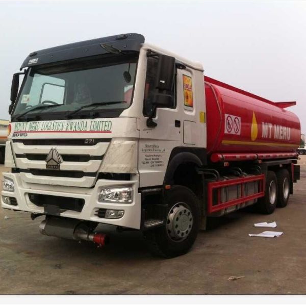 high quality howo 6x4 22000 liters 371 hp fuel tank truck