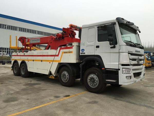Caminhão de reboque resistente de Howo 8X4 371HP, caminhão de reboque quebrado da recuperação dos carros