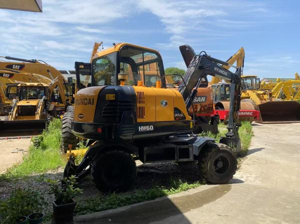 Wheel Excavator Hyundai 60  Digger 6 Ton Used Excavator